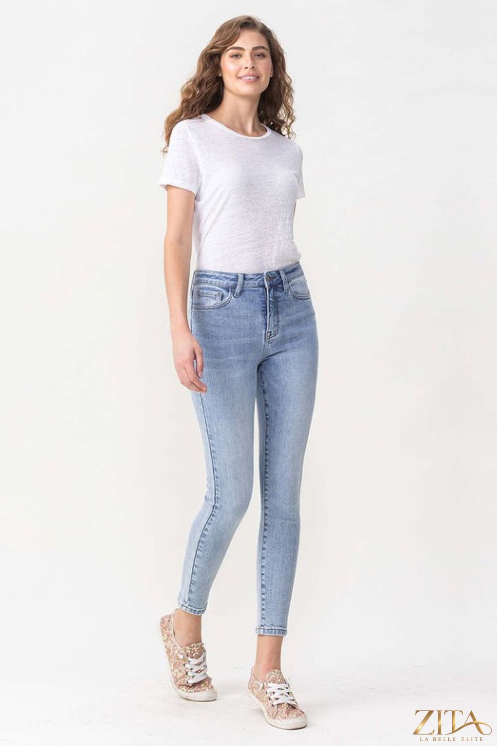 Zita La Belle Elite Lovervet Talia high-rise crop skinny jeans in denim, full size, showing fit and stylish design.