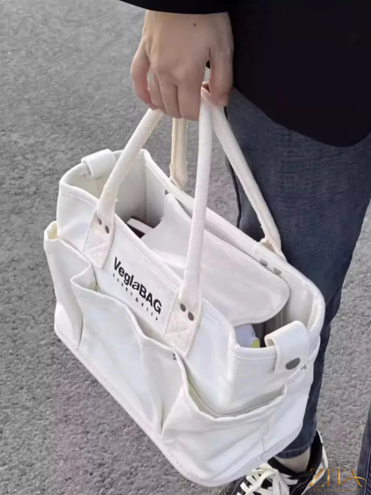 Zita La Belle Elite multi pockets canvas handbag with multiple compartments and sturdy handles, ideal for everyday use.