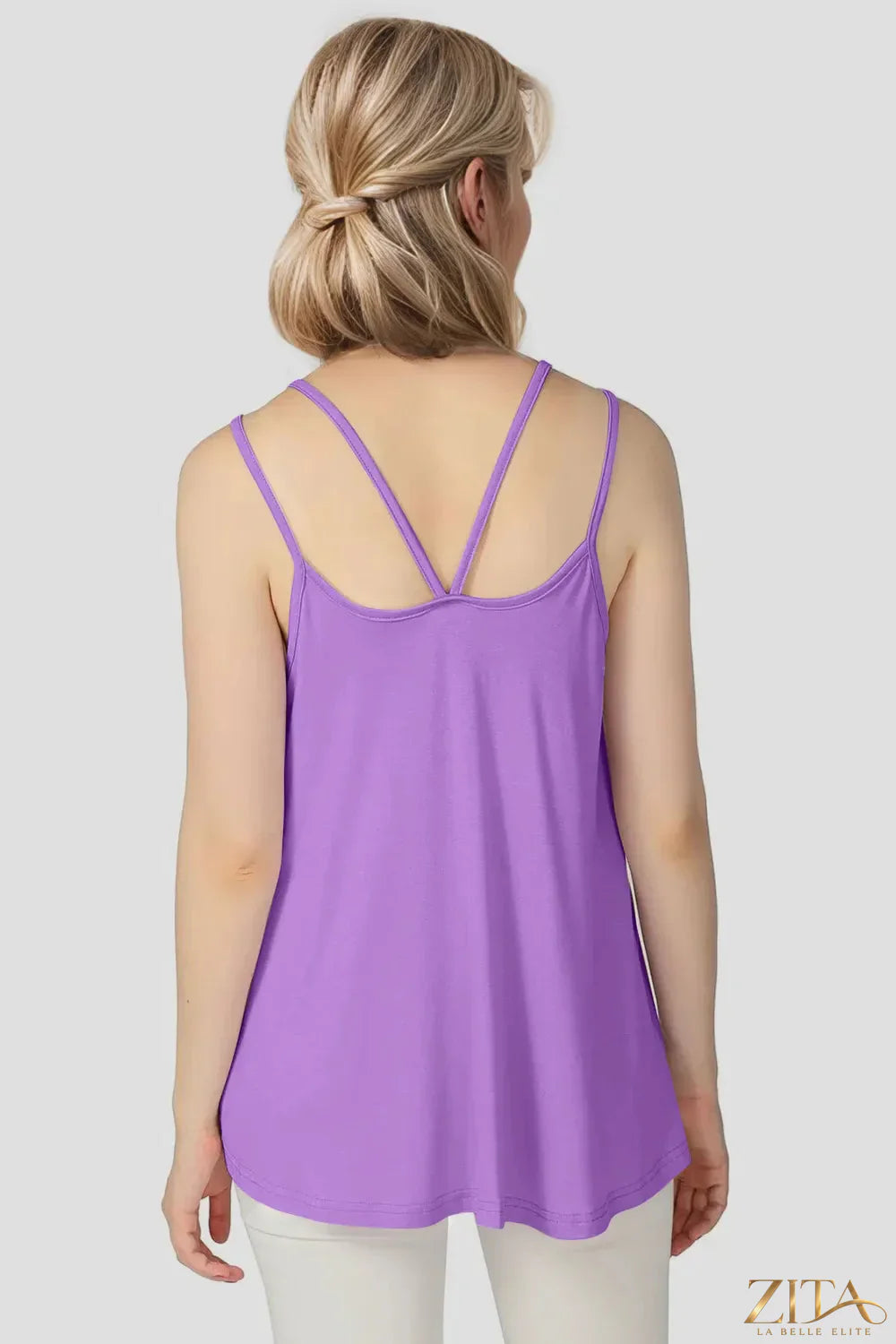 Zita La Belle Elite Basic Bae bamboo camisole with scoop neck and double spaghetti straps, made from eco-friendly bamboo fabric.