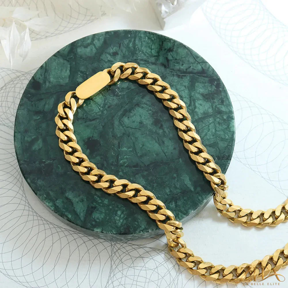 18K gold-plated chain necklace by Zita La Belle Elite with a delicate, polished design, shown close-up on a white background.