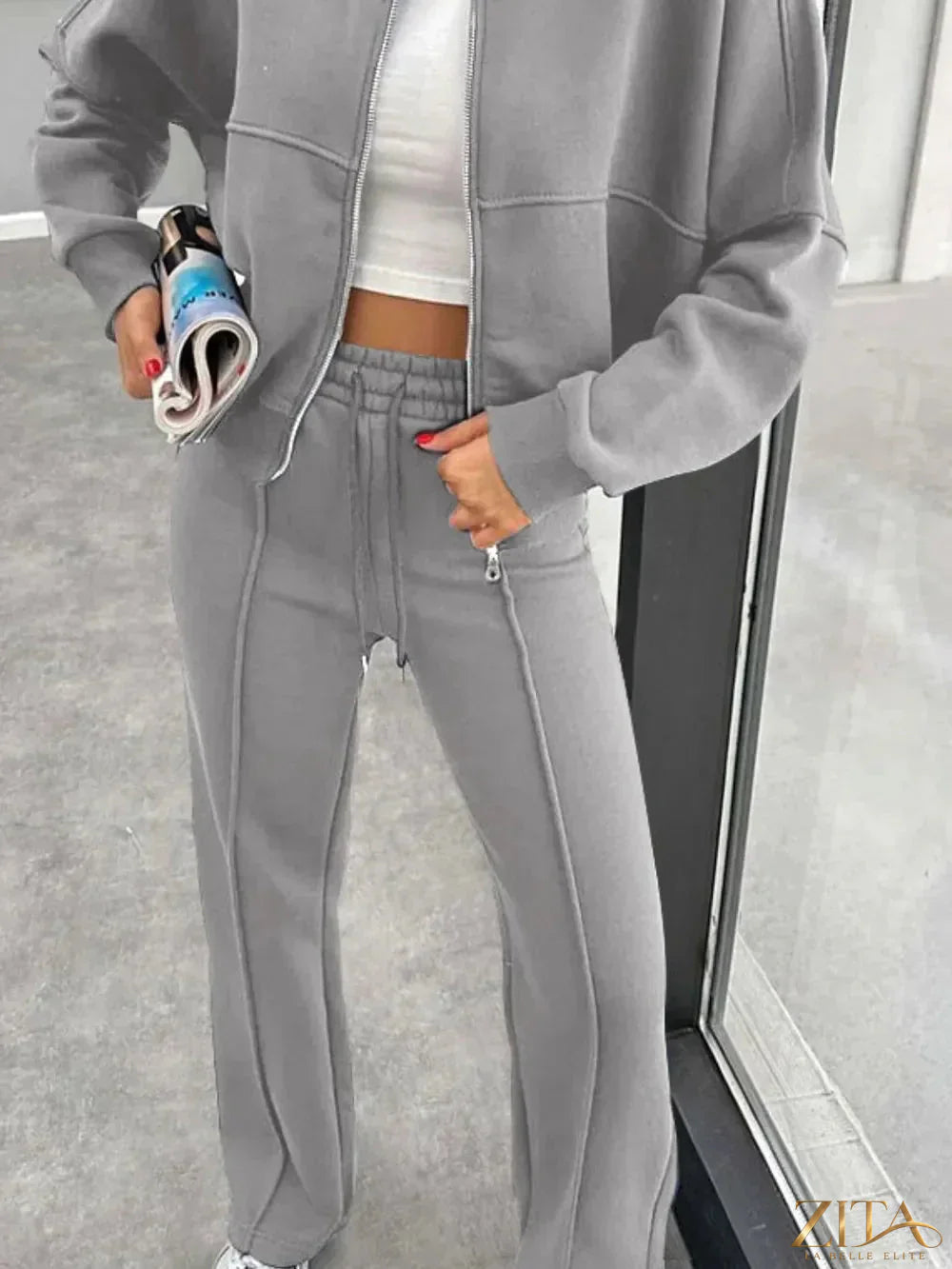 Zita La Belle Elite baseball collar zip-up outerwear and drawstring pants set, navy color, with front zipper and casual fit.