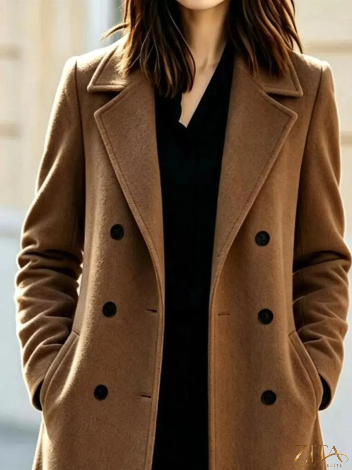 Zita La Belle Elite double-breasted coat with lapel collar, stylish outerwear in a classic design, shown on a model.