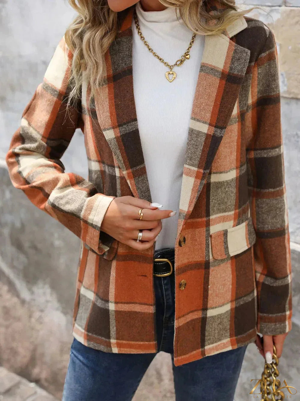 Zita La Belle Elite Perfee plaid button-down blazer with lapel collar, featuring a stylish checkered pattern and tailored fit.
