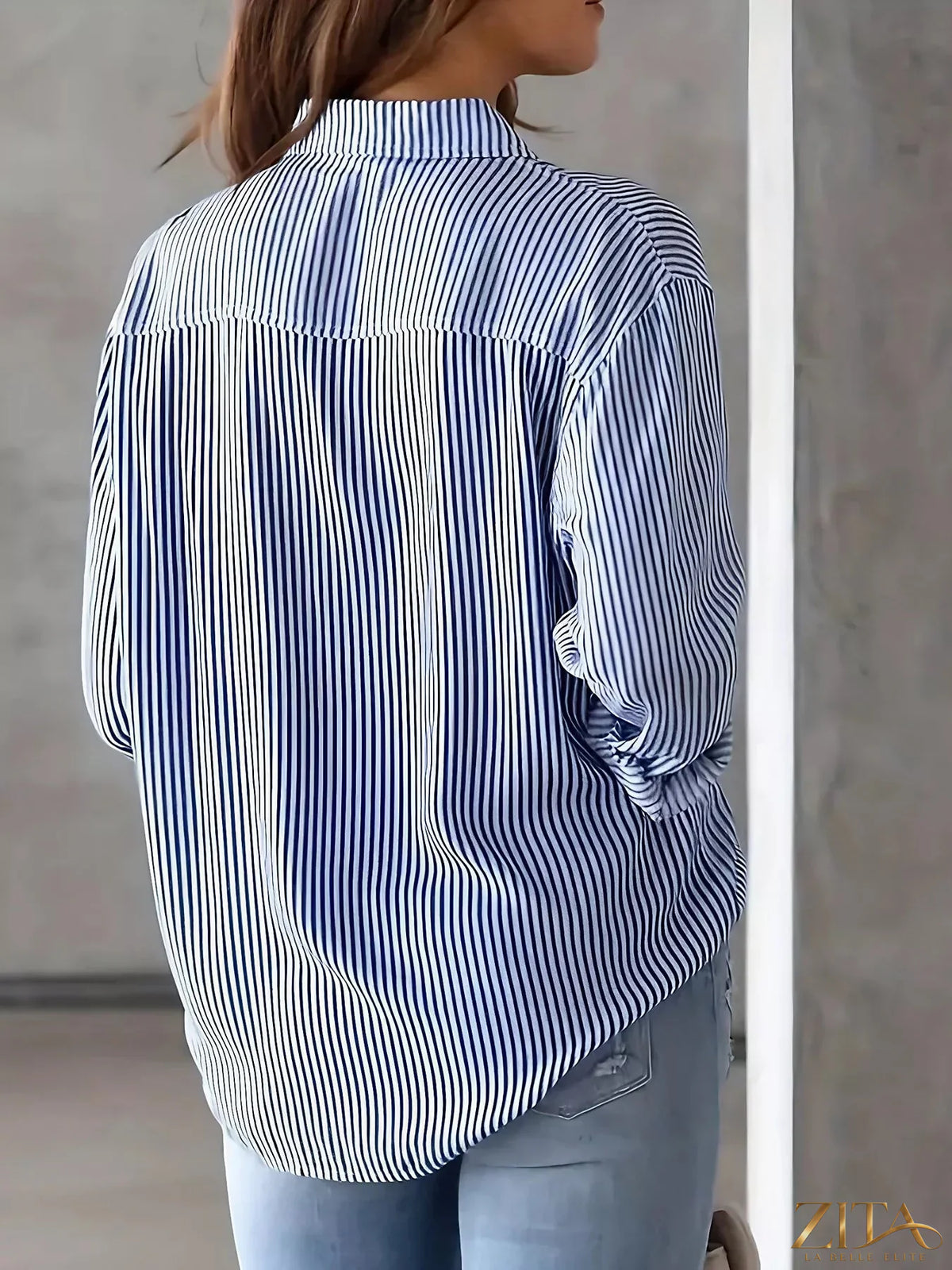 Zita La Belle Elite classic striped button-down shirt in blue and white, featuring a collar and front buttons, casual and stylish for women.