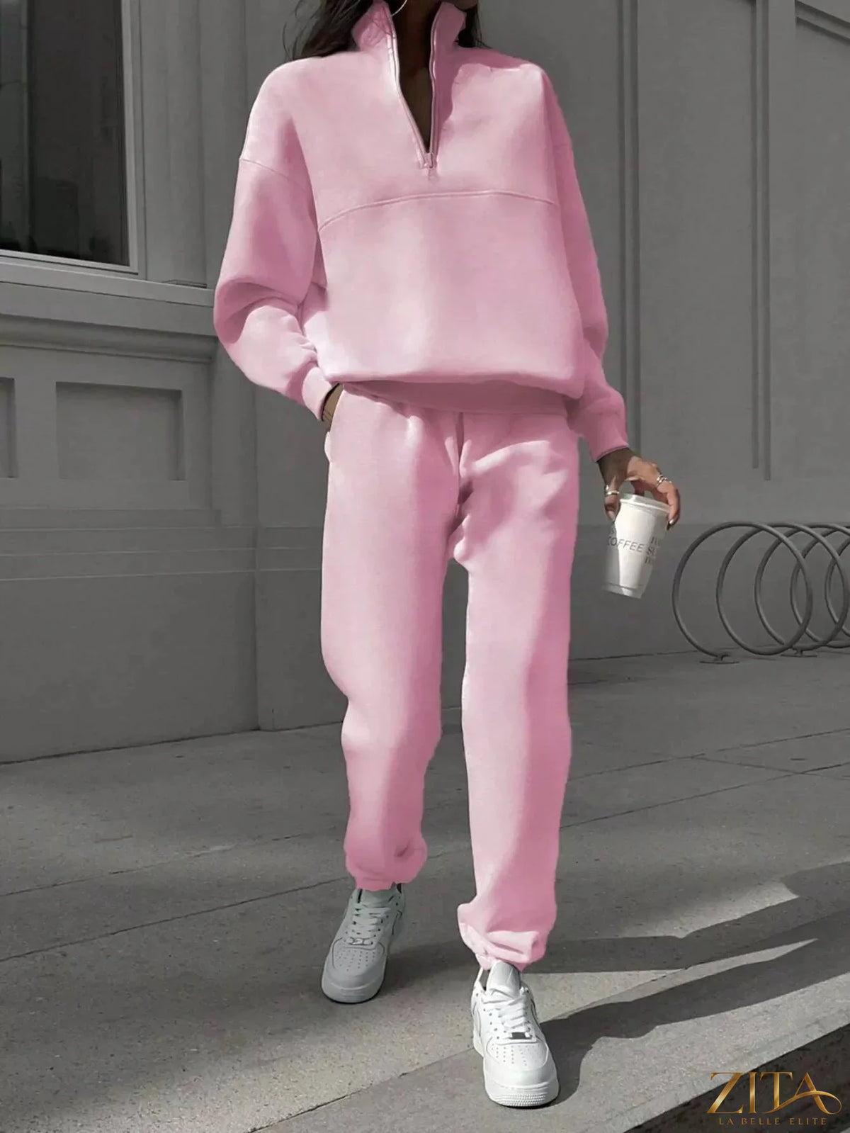 Zita La Belle Elite half zip sweatshirt and matching pants set, casual loungewear with a comfortable fit and stylish design.