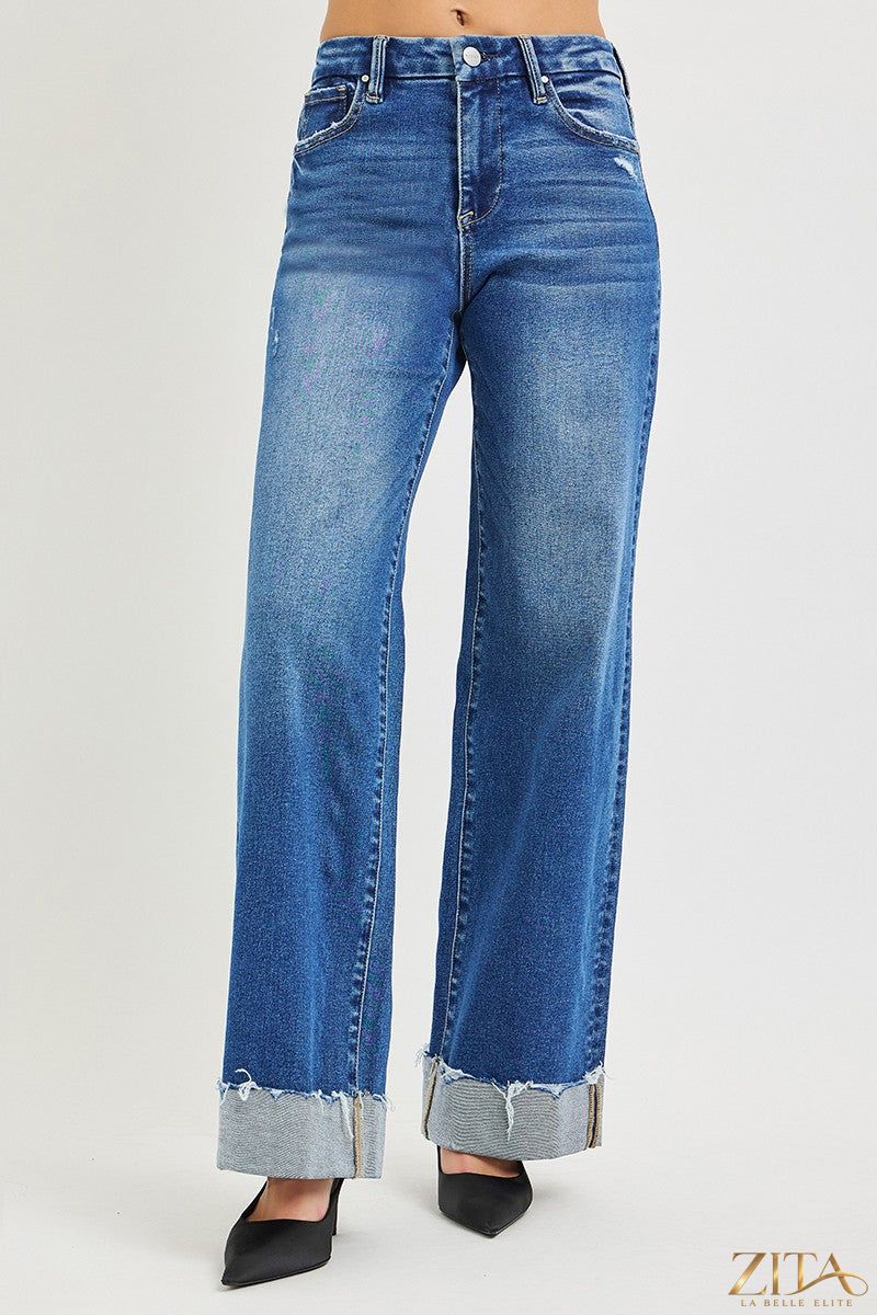 Zita La Belle Elite RISEN high-rise wide-leg jeans with cuffed hem displayed on a model, showcasing trendy denim style.