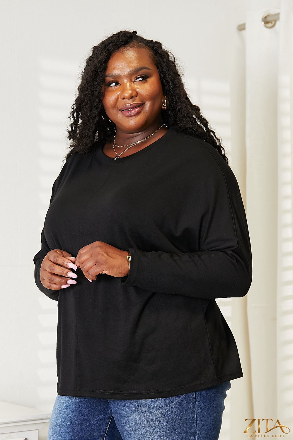 Zita La Belle Elite double take seam detail round neck long sleeve top, stylish women's top with unique seam accents.