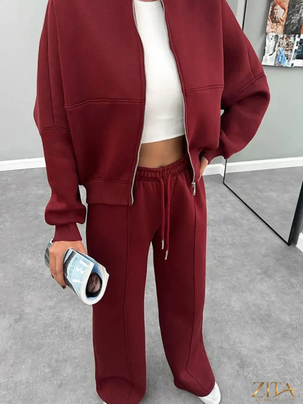 Zita La Belle Elite baseball collar zip-up outerwear and drawstring pants set, stylish and casual activewear for men or women.