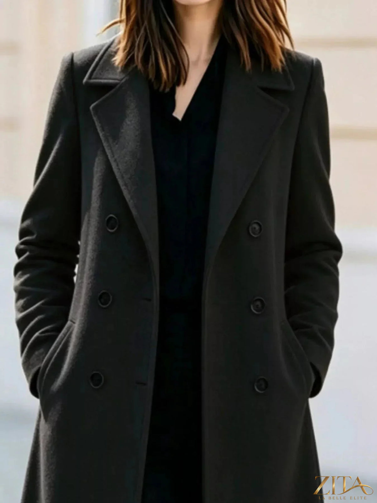 Zita La Belle Elite double-breasted coat with lapel collar, featuring a tailored design and classic style, shown in black.