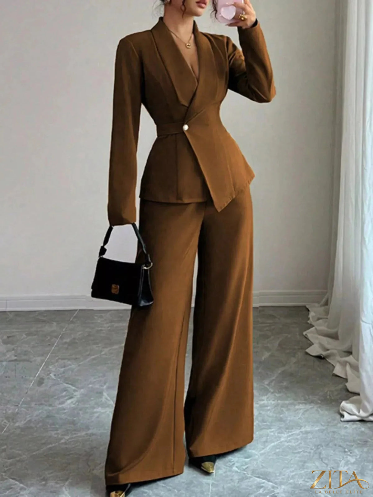 Zita La Belle Elite one-button blazer and matching pants set in stylish tailored design, displayed on a neutral background.