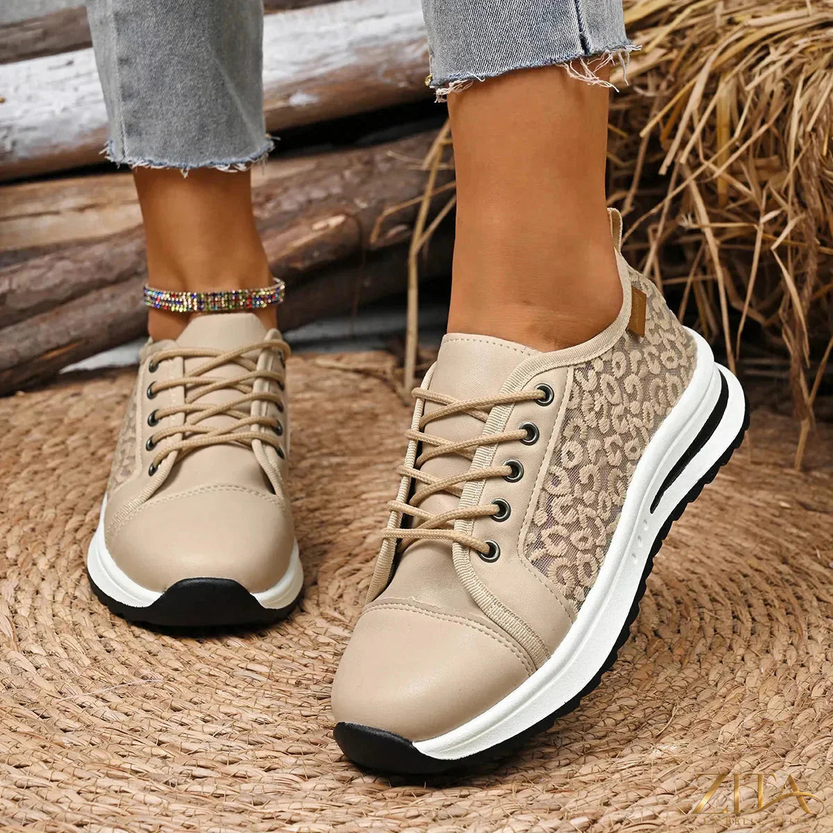 Zita La Belle Elite lace-up platform sneakers with chunky sole and stylish design, ideal for casual and trendy outfits.