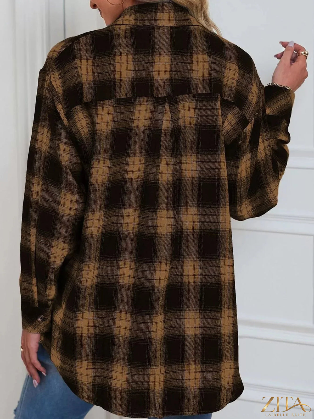 Zita La Belle Elite plaid button-down oversized shirt with a classic checkered pattern, featuring a relaxed fit and collar.