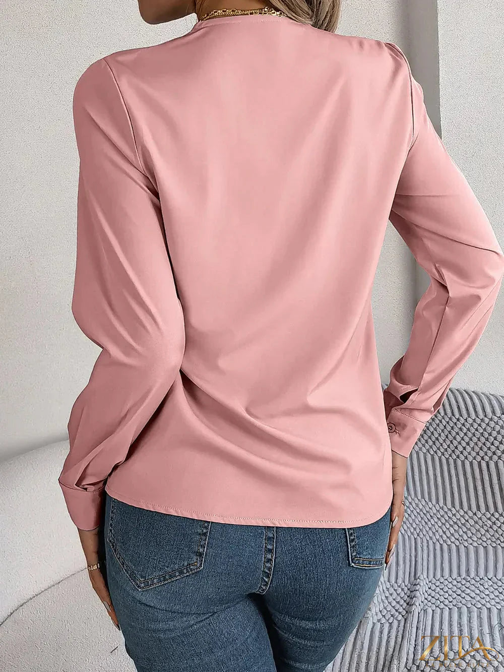 Zita La Belle Elite V-neck long sleeve blouse in soft fabric, featuring a stylish V-neckline and elegant fit.