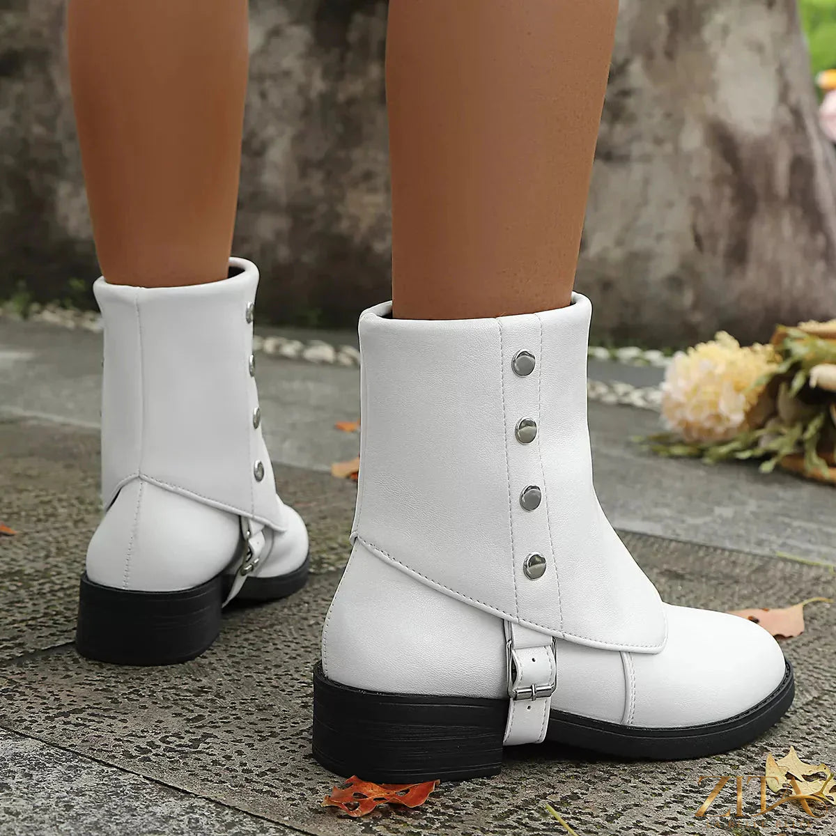 Zita La Belle Elite round toe block heel boots in black leather with sturdy heel and sleek design, perfect for stylish wear.