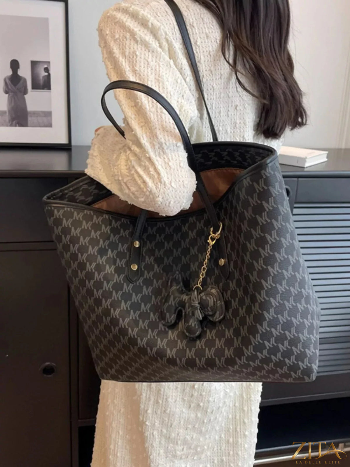 Trendsi PU leather shoulder bag with adjustable strap and sleek design, perfect for everyday use and stylish outings.