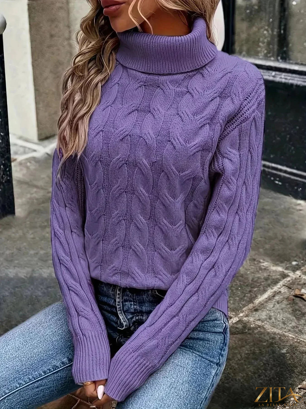 Zita La Belle Elite cable-knit turtleneck sweater in cozy knit fabric, featuring a classic turtleneck design and textured pattern.