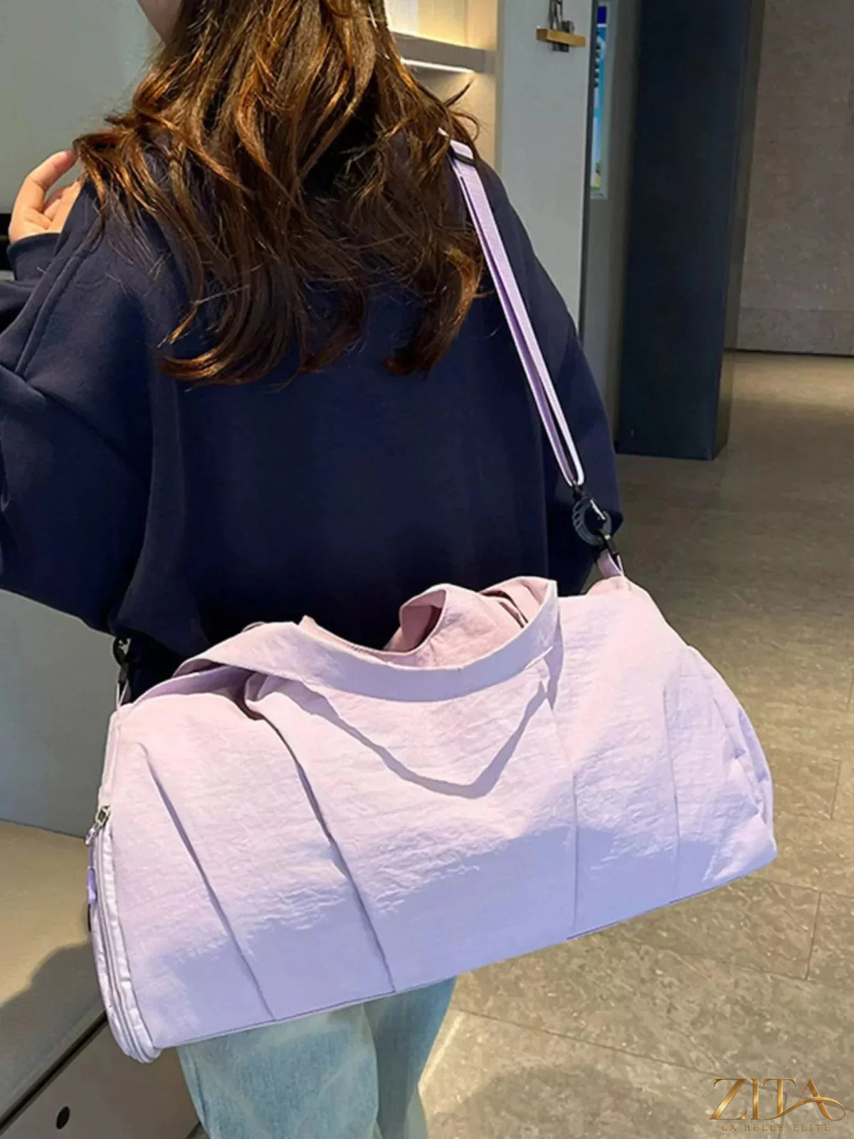 Zita La Belle Elite ruched large capacity travel bag with sturdy handles and spacious interior for organized travel storage.