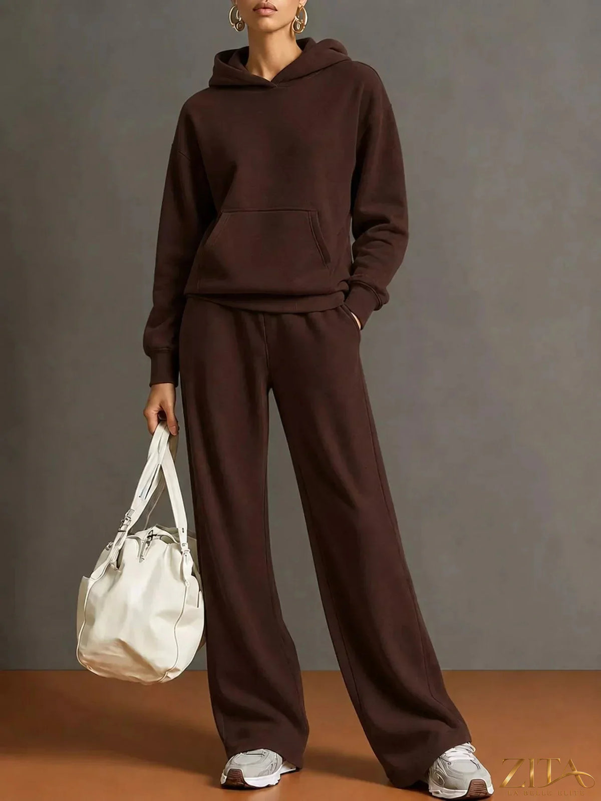 Zita La Belle Elite kangaroo pocket hoodie and matching pants set, casual two-piece outfit for comfortable wear.
