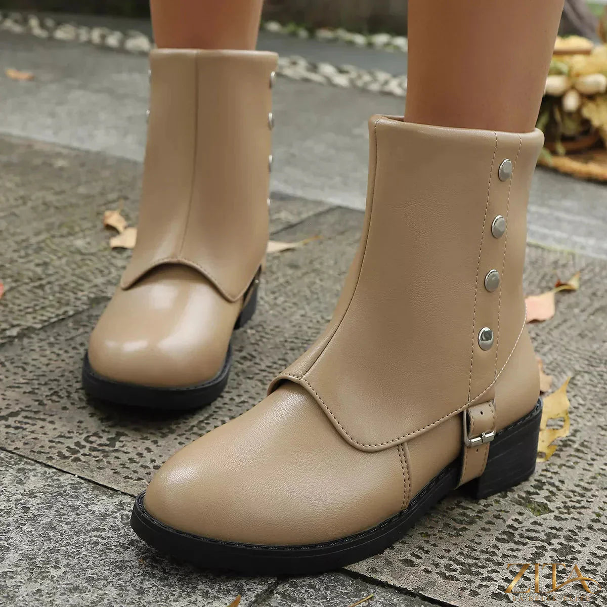 Zita La Belle Elite round toe block heel boots in black leather, showcasing sleek design and sturdy heel for stylish wear.