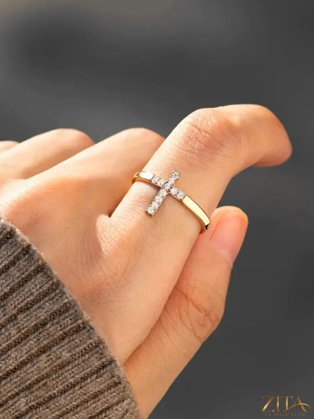 925 Sterling Silver Zircon Cross Ring with inlaid stones from Zita La Belle Elite, showcasing a detailed cross design.