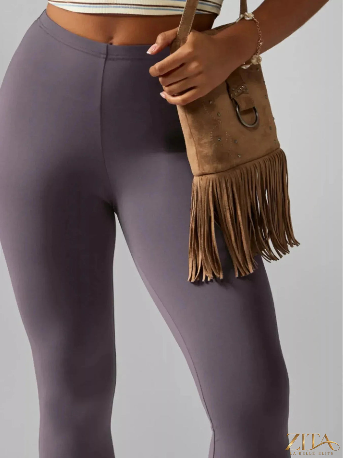 Zita La Belle Elite high-waisted active capri leggings in black, showing stretch fabric and comfortable fit for workout or casual wear.