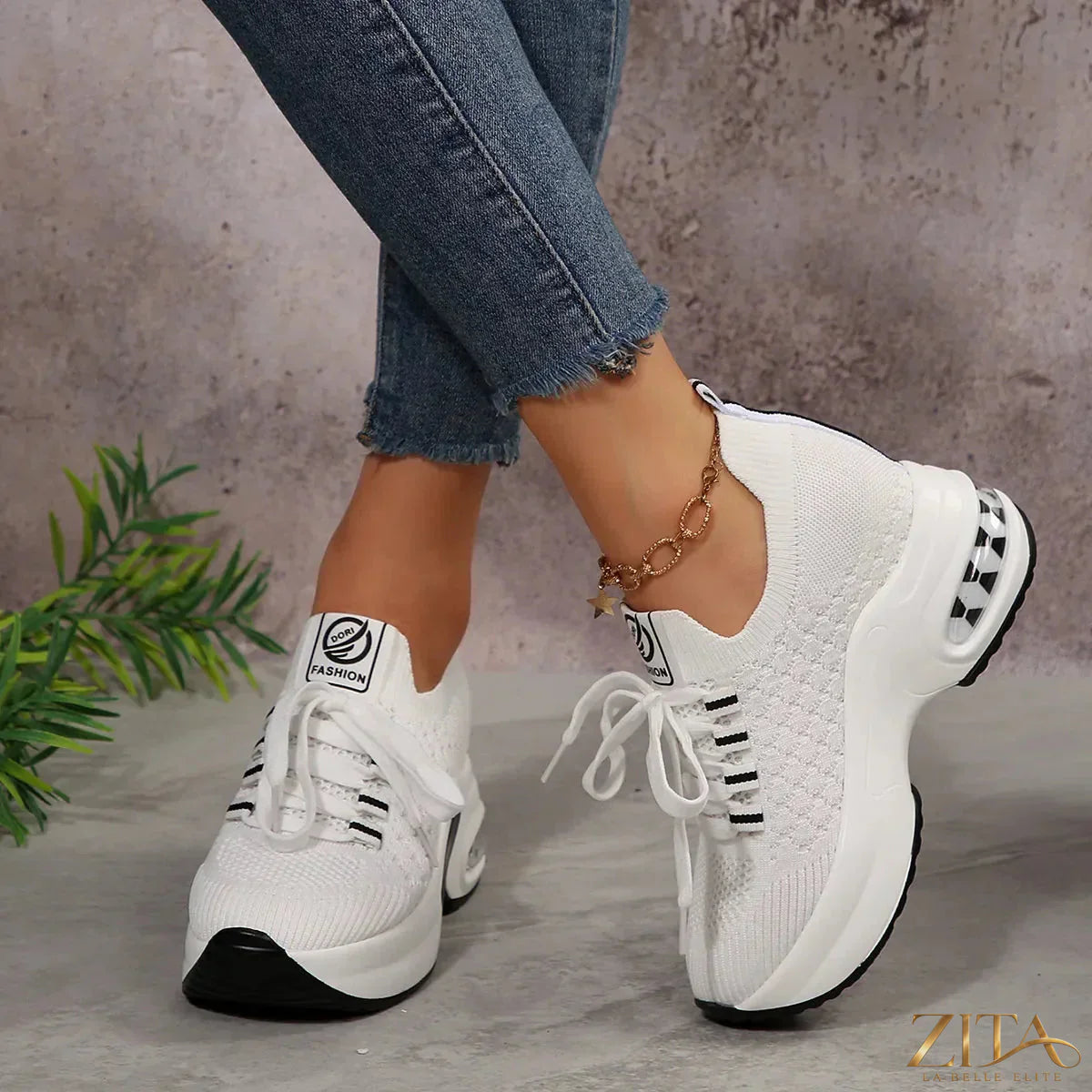 Zita La Belle Elite lace-up platform sneakers with chunky soles and stylish design, perfect for trendy casual wear.