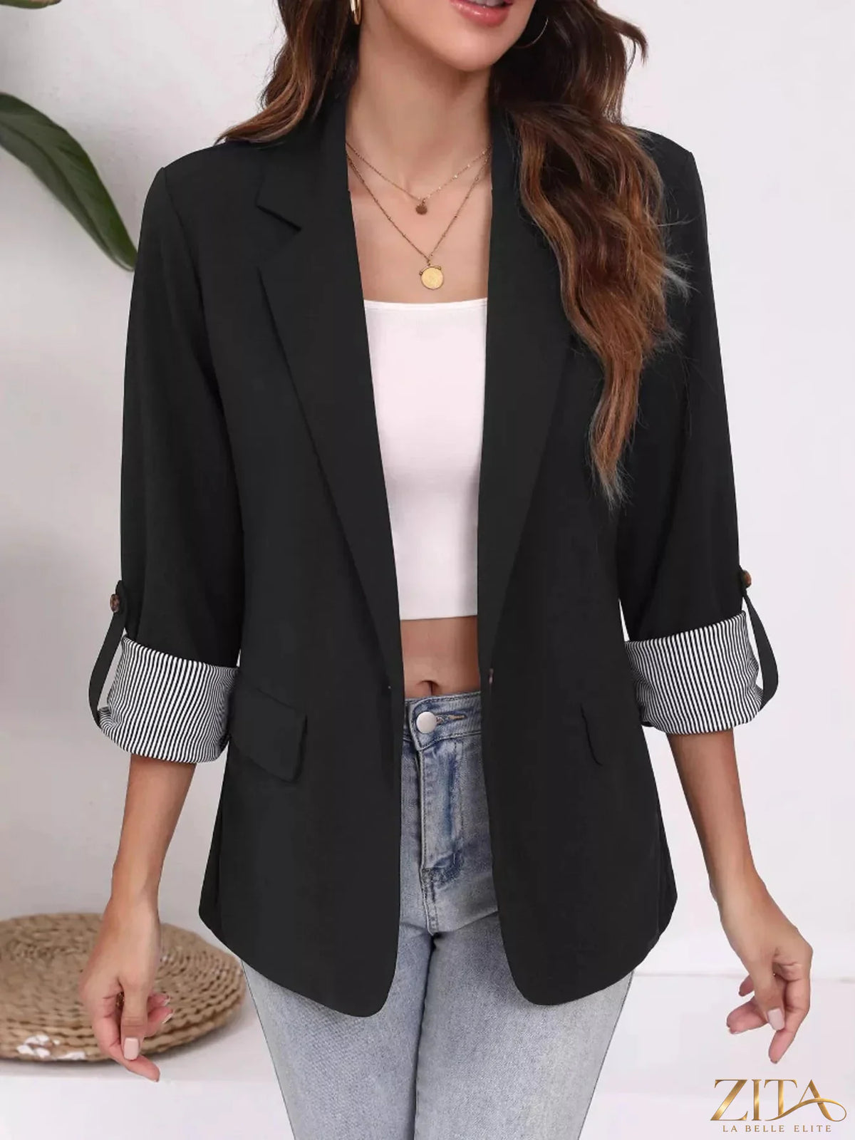 Zita La Belle Elite lapel collar blazer with roll-up sleeves, tailored fit, and stylish design on a model.
