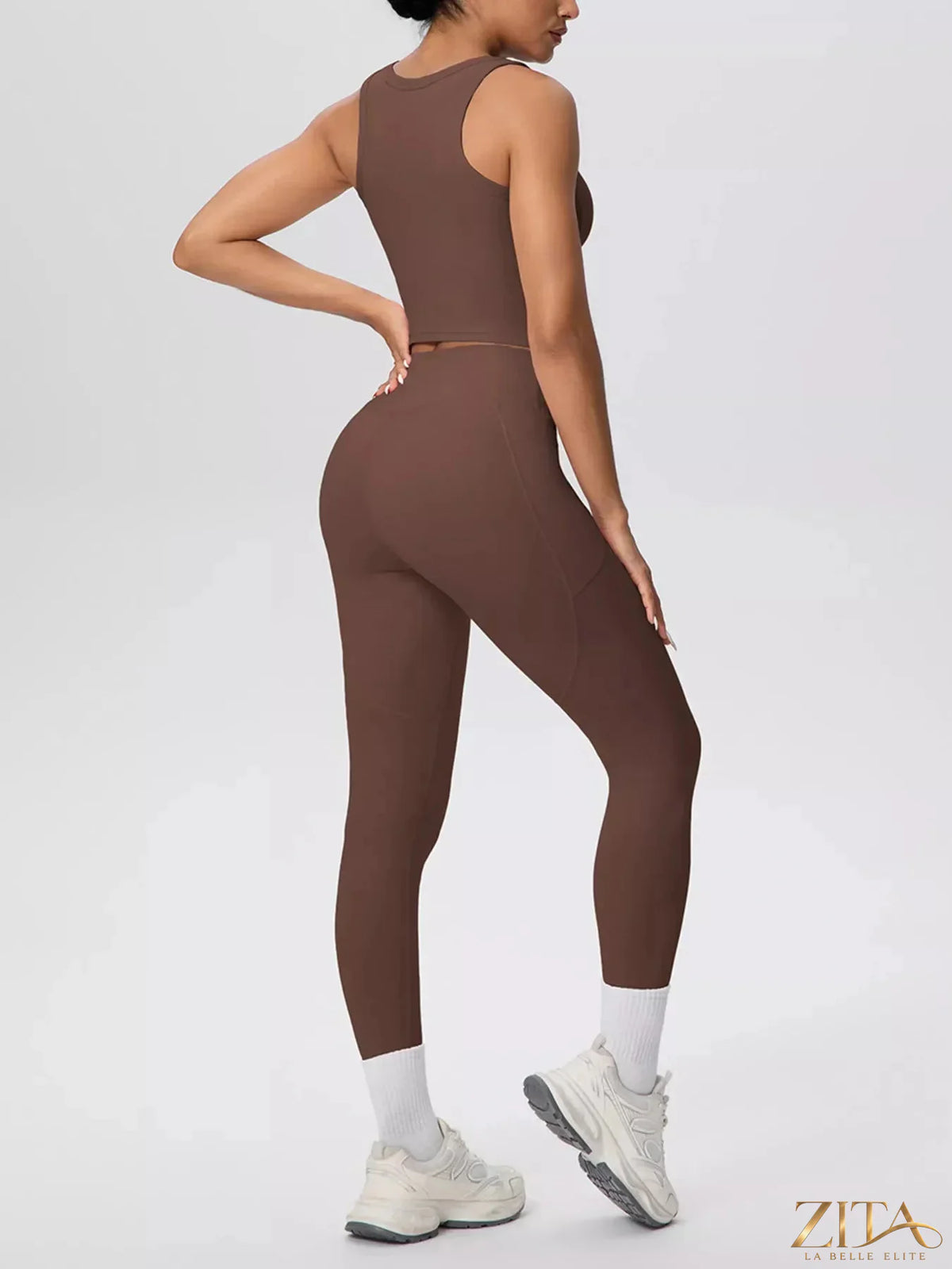 Zita La Belle Elite scoop neck tank top and high-waisted leggings active set in black, suitable for workout and casual wear.
