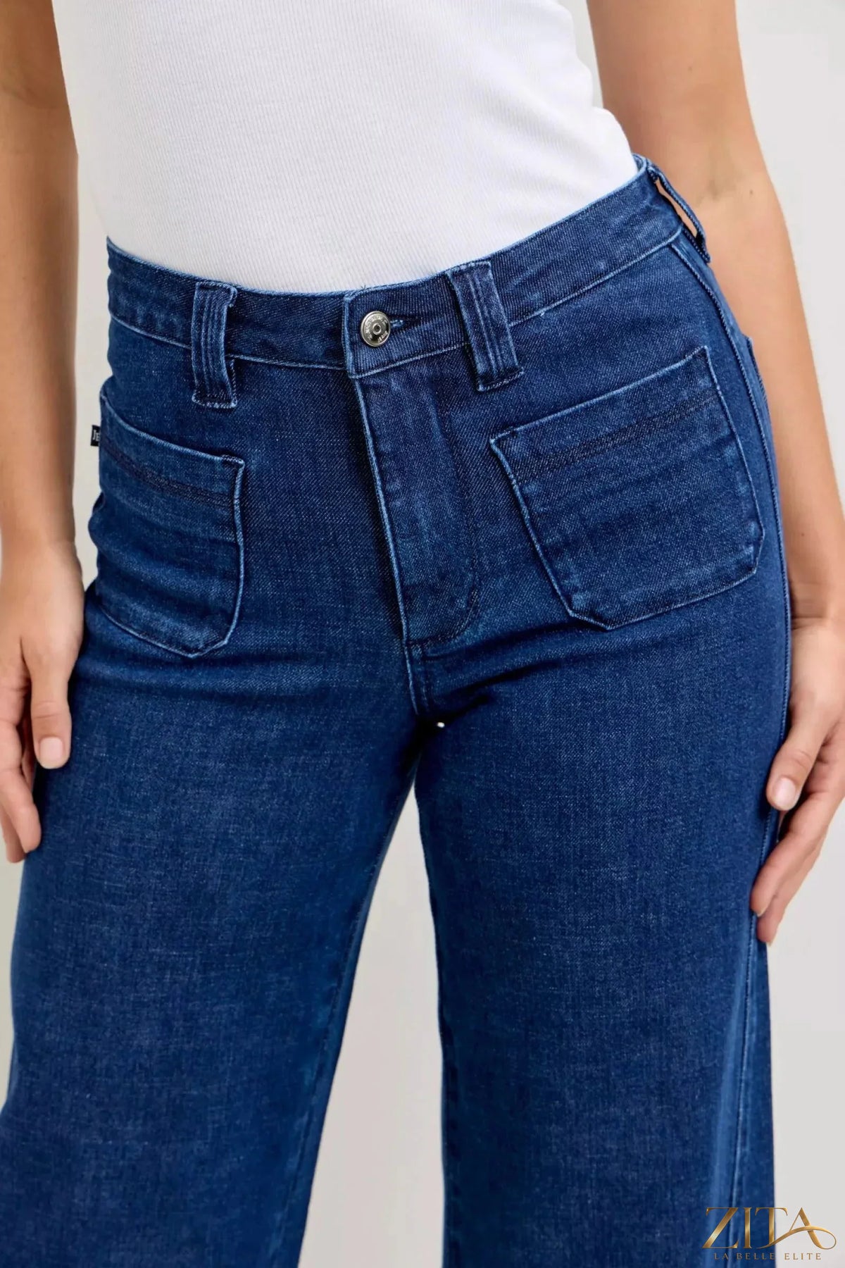 Zita La Belle Elite Judy Blue high-waisted retro wide-leg jeans shown on a model with a casual outfit.