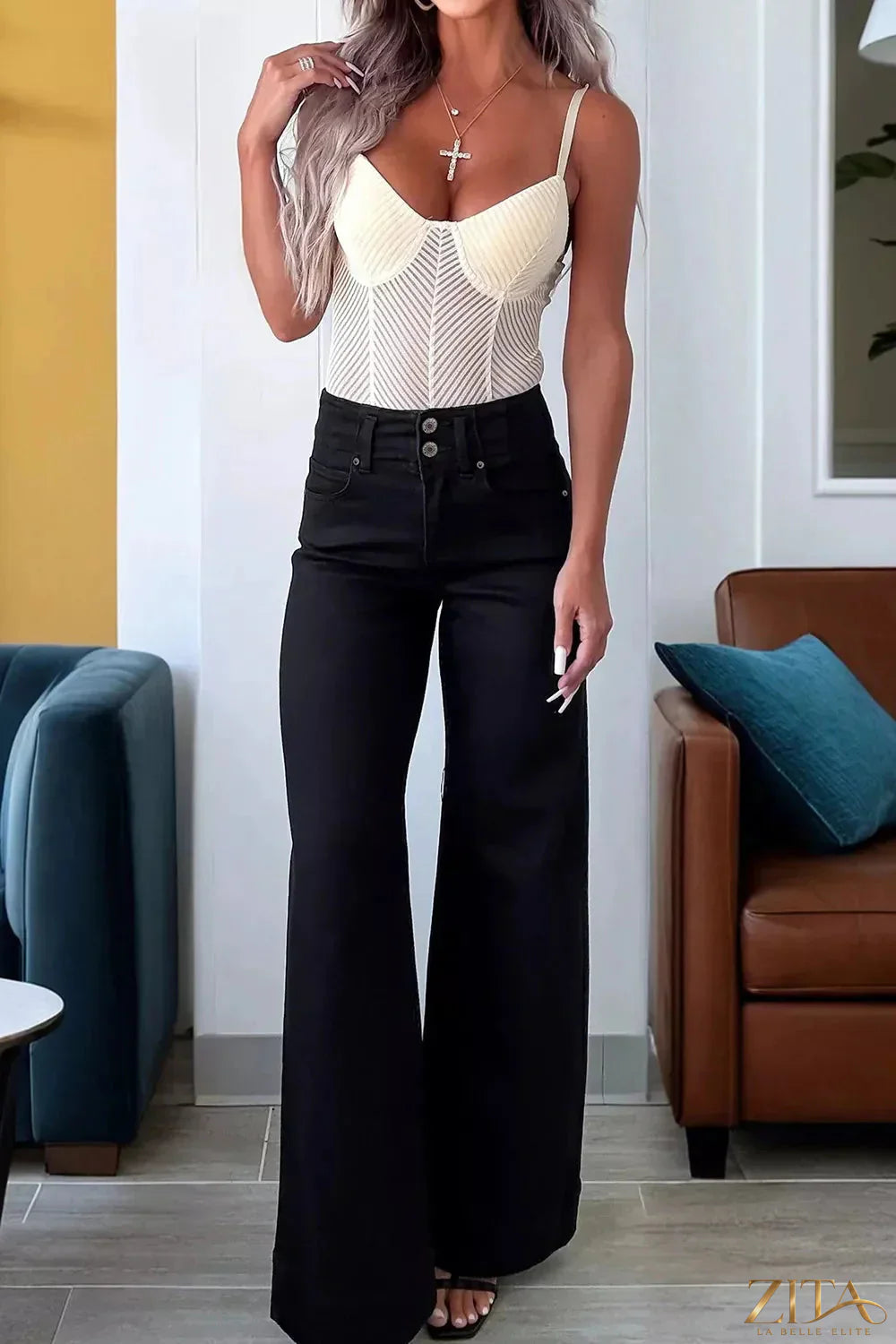 Zita La Belle Elite high waist flared jeans with two buttons, dark denim, and a fitted upper with wide flared legs.