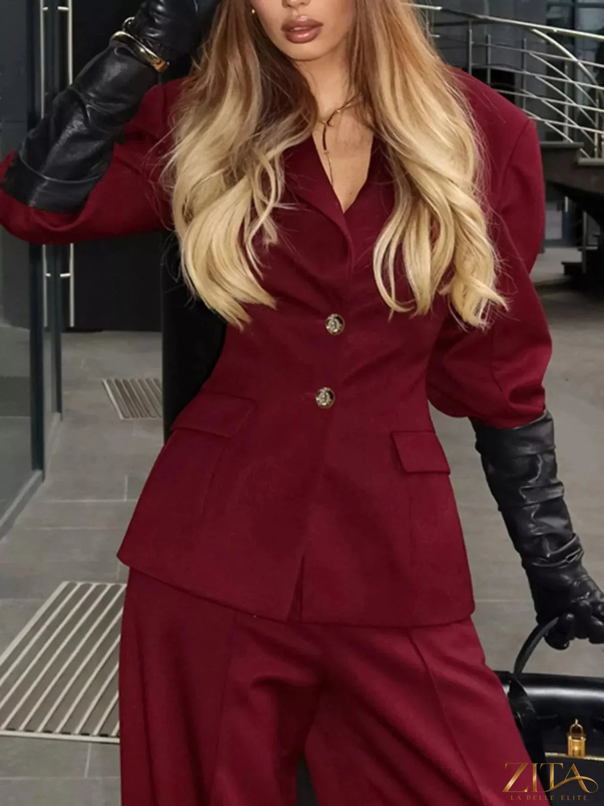 Zita La Belle Elite single-breasted blazer and wide-leg pants set, tailored fashion ensemble, stylish and elegant for women.