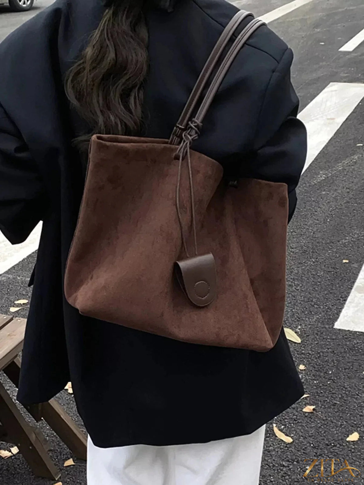 Zita La Belle Elite classic suede tote bag in soft tan with sturdy handles and spacious interior, perfect for everyday use.