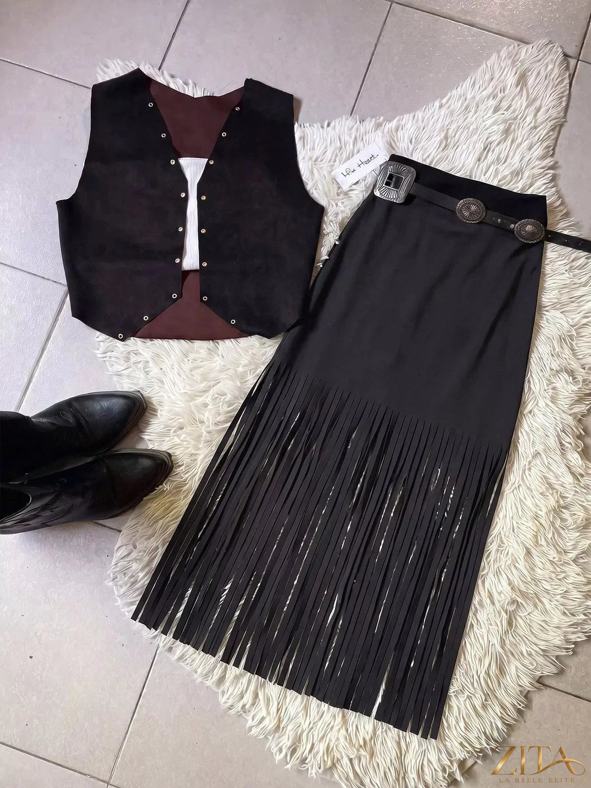 Zita La Belle Elite high-waisted fringe midi skirt with flowing fringe detail, stylish and perfect for a fashionable look.