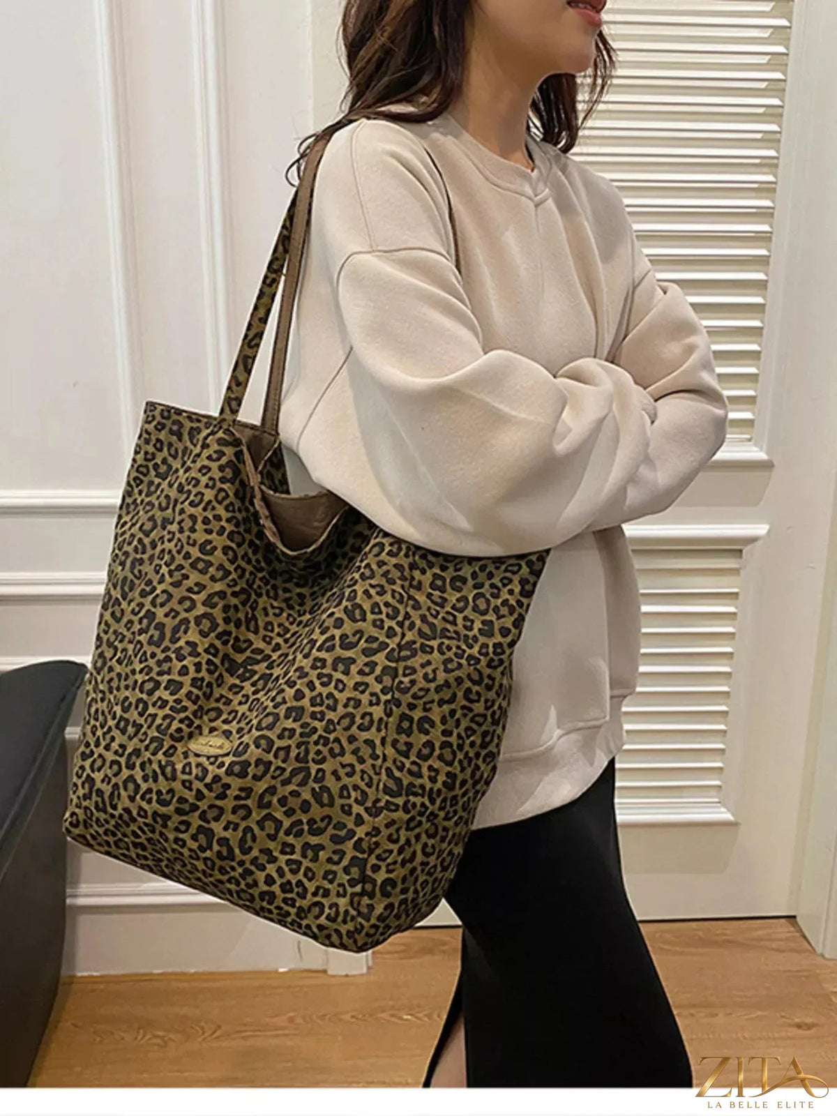 Leopard print casual tote bag by Zita La Belle Elite with sturdy handles and spacious interior, perfect for everyday use.