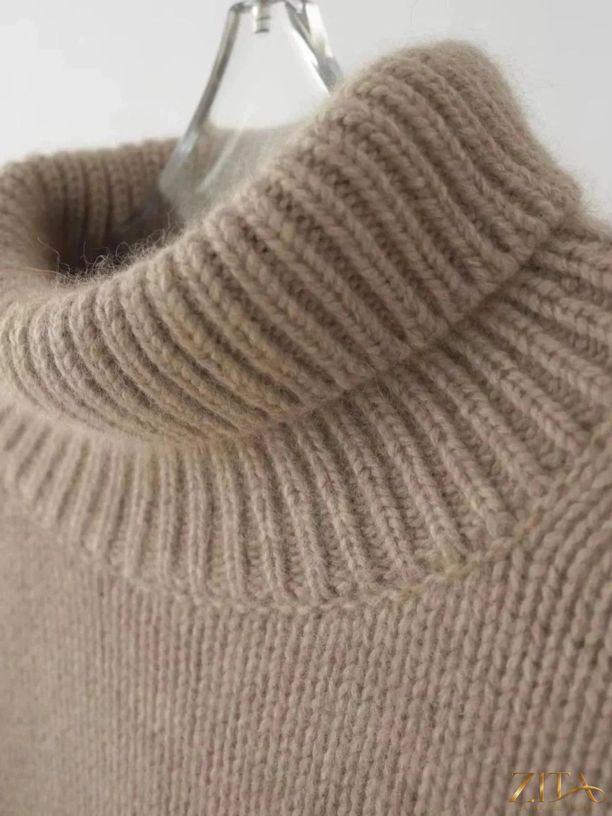Zita La Belle Elite turtleneck dropped shoulder sweater in soft knit, showcasing a cozy fit and stylish design.