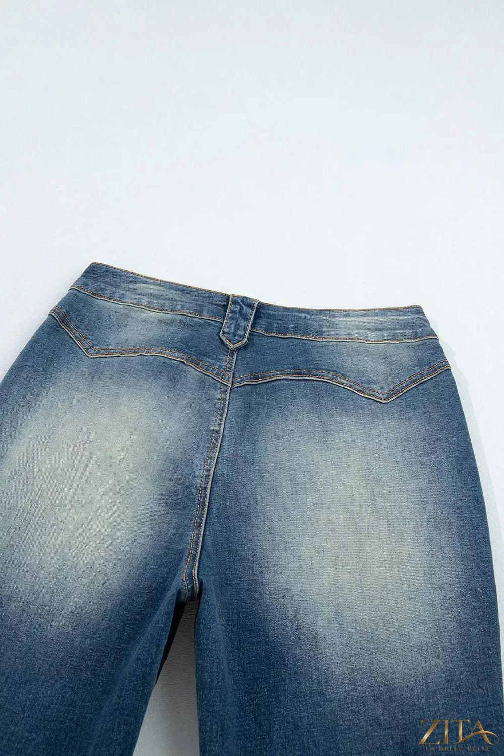 Zita La Belle Elite pocket detail flare leg jeans showing high-waisted fit, classic five-pocket design, and flared denim style.