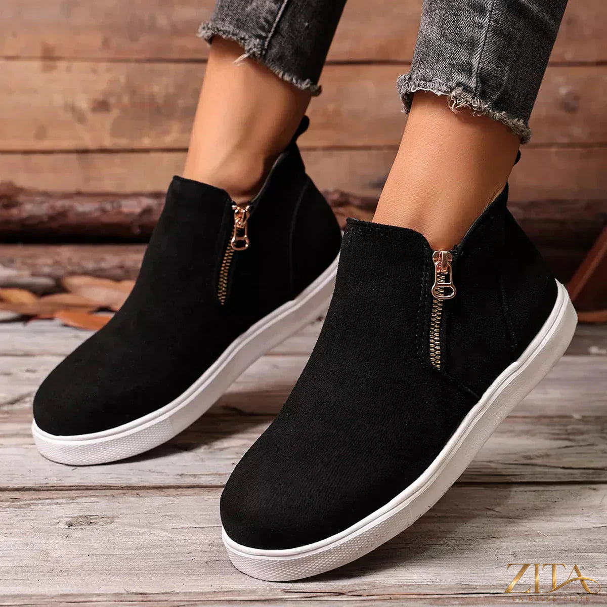 Zita La Belle Elite side zipper flat sneakers in black with sleek design and comfortable flat sole.