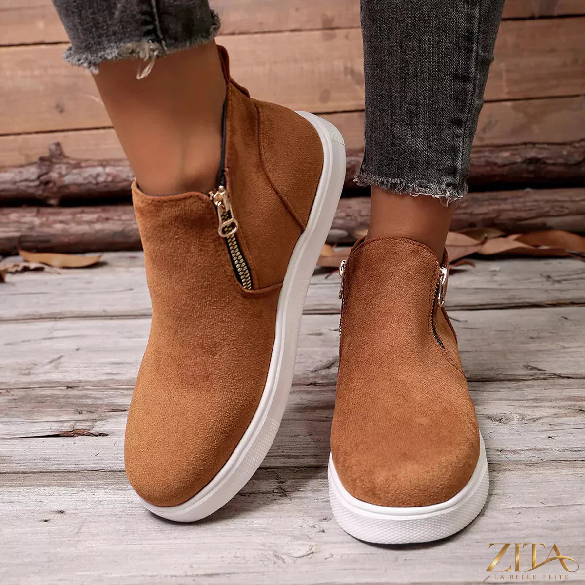Zita La Belle Elite side zipper flat sneakers with stylish design and comfortable sole, ideal for casual wear.