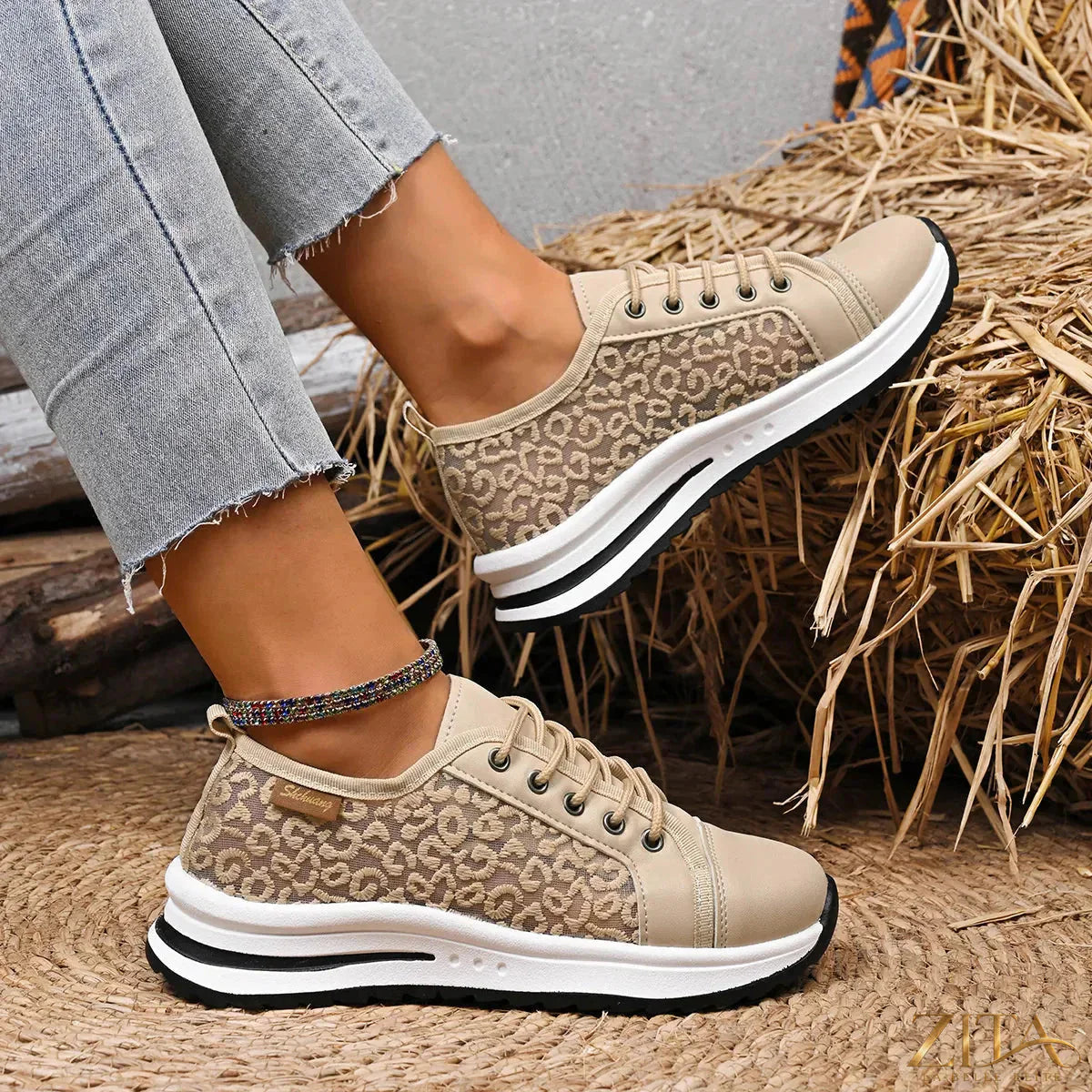 Zita La Belle Elite lace-up platform sneakers with chunky soles and stylish design, perfect for casual and trendy outfits.