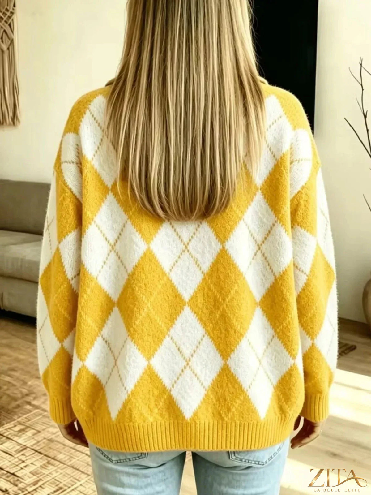 Zita La Belle Elite argyle pattern collared pullover sweater in classic knit with a buttoned collar and multicolor diamond design.