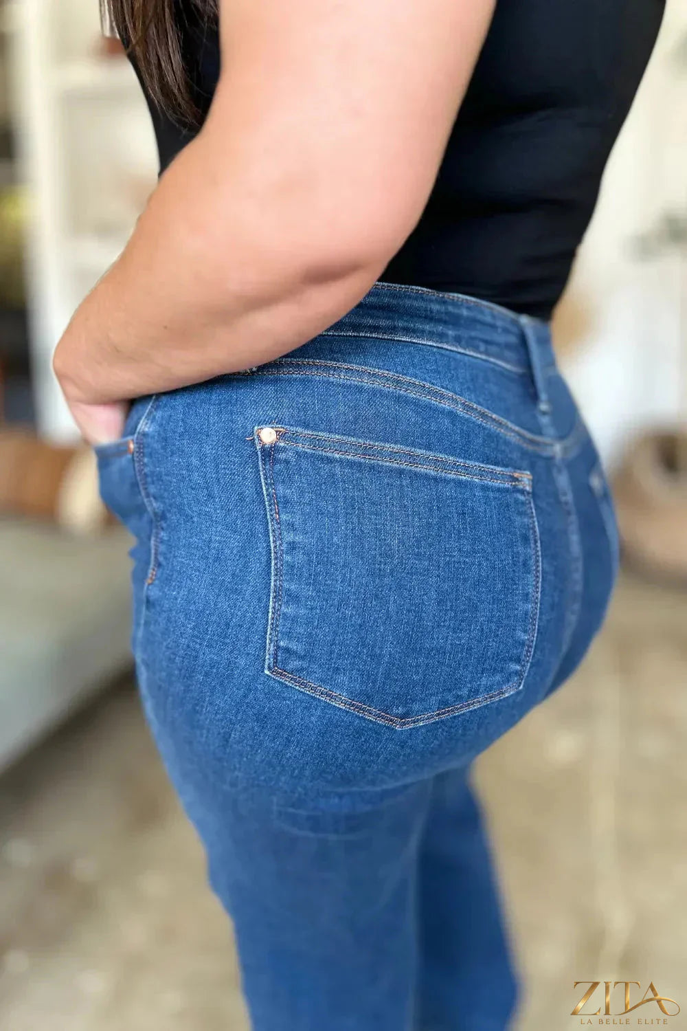Zita La Belle Elite Judy Blue full size high rise straight jeans, denim pants with a classic fit and high waist.