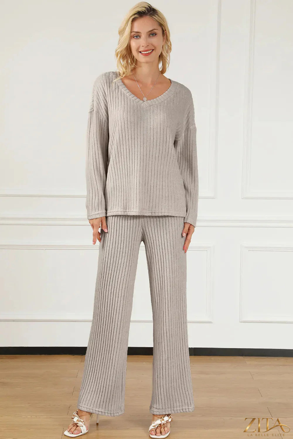 Zita La Belle Elite ribbed V-neck top and matching lounge pants set, soft and comfortable for casual wear.