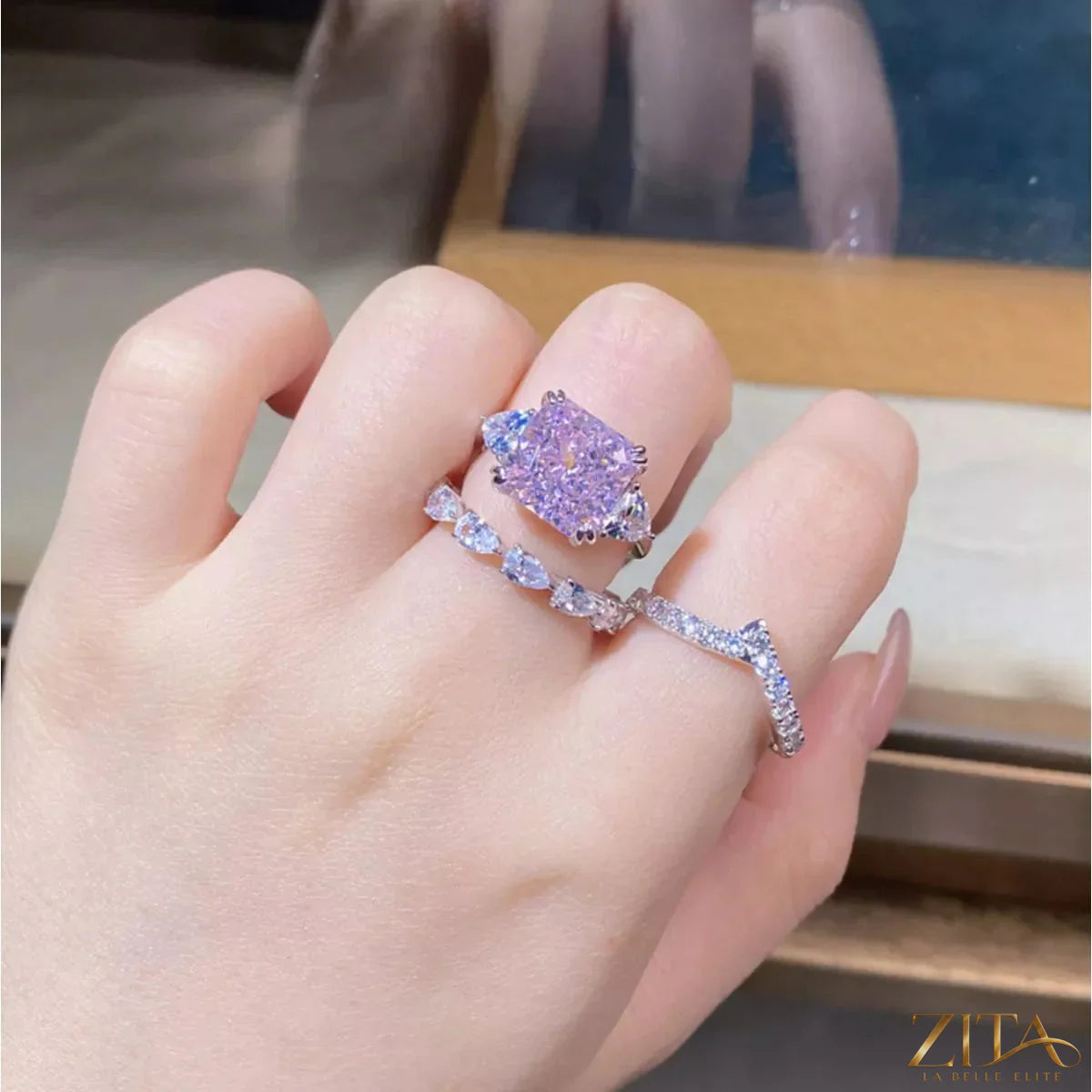 925 Sterling Silver Zircon Geometric Ring featuring a modern design with sparkling zircon stones and sleek silver band.