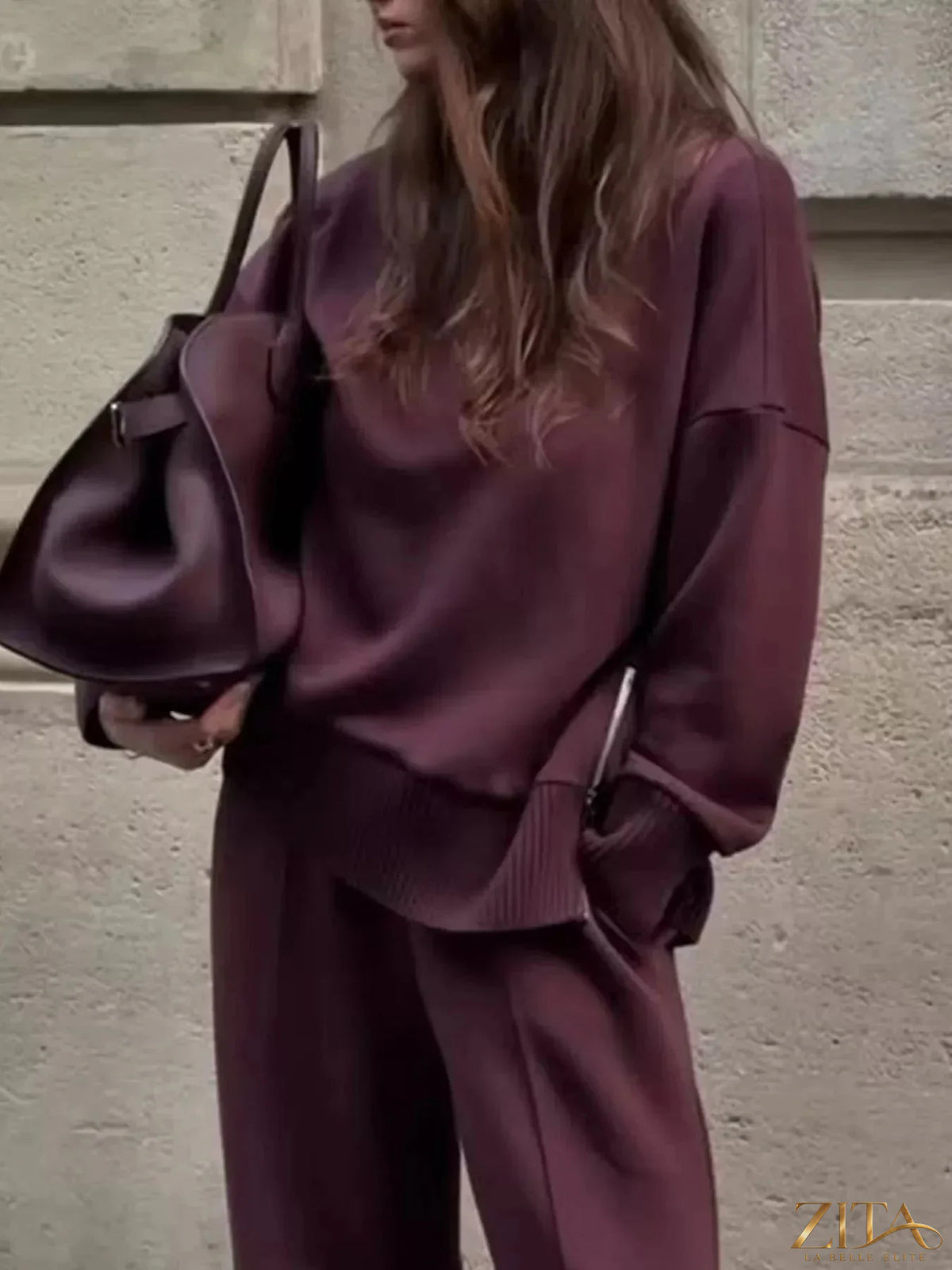 Zita La Belle Elite turtleneck sweatshirt and pants set with side zipper details, in a stylish and comfortable casualwear design.