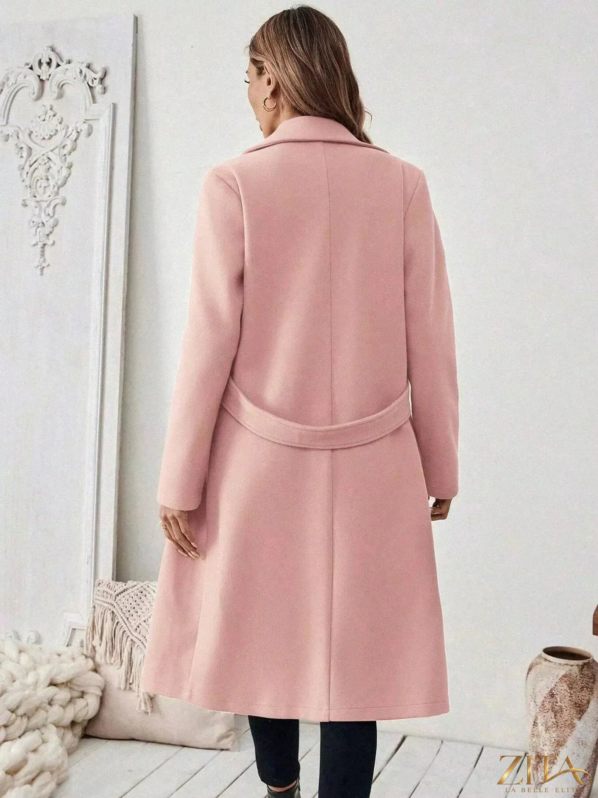 Zita La Belle Elite single-button longline coat in neutral fabric, stylish and warm outerwear with a sleek silhouette.