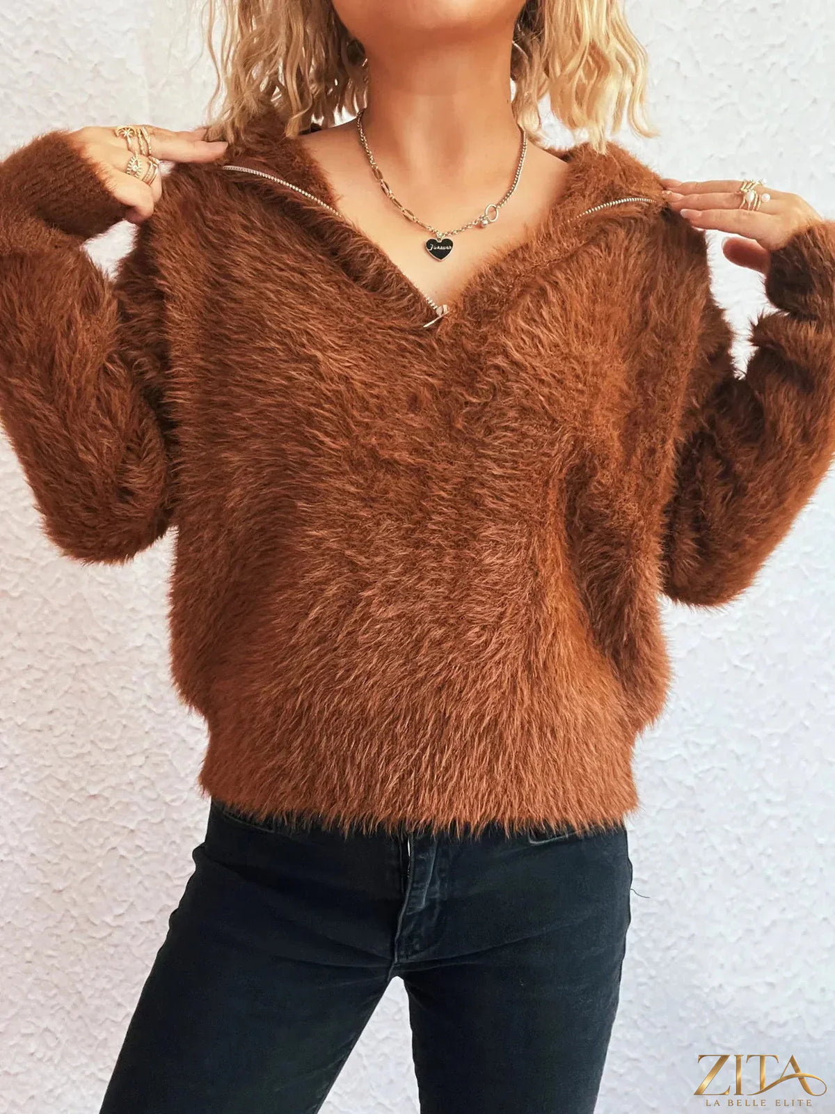 Zita La Belle Elite cozy fuzzy half-zip sweater in soft material, featuring a high collar and relaxed fit, ideal for casual wear