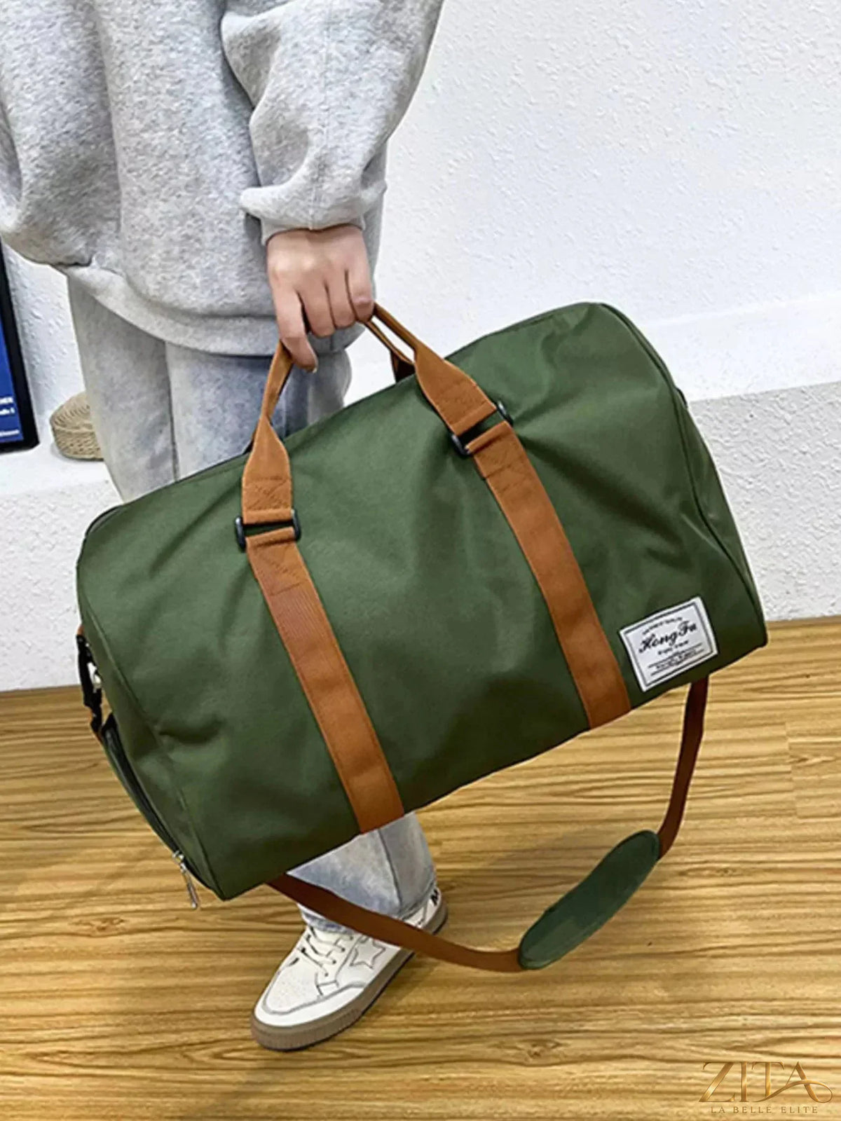 Zita La Belle Elite Oxford cloth duffel travel bag with sturdy handles and spacious interior for weekend trips and travel essentials.