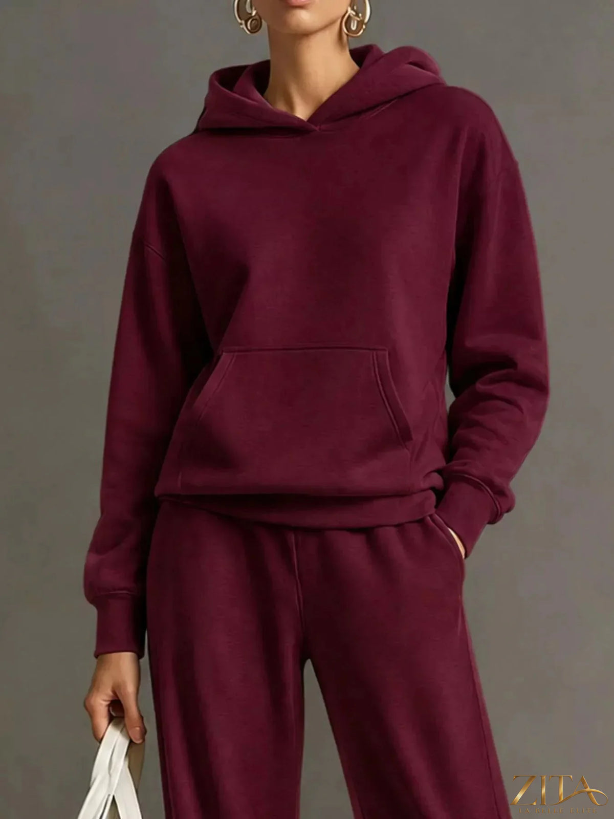 Zita La Belle Elite kangaroo pocket hoodie and matching pants set, soft fabric, casual style, navy color, front pockets, comfortable fit.