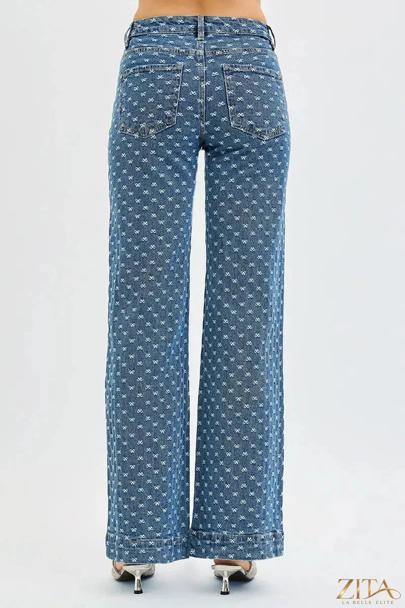 Zita La Belle Elite RISEN high-rise wide-leg jeans with bow embroidery and embroidered details, showcasing a stylish denim look.