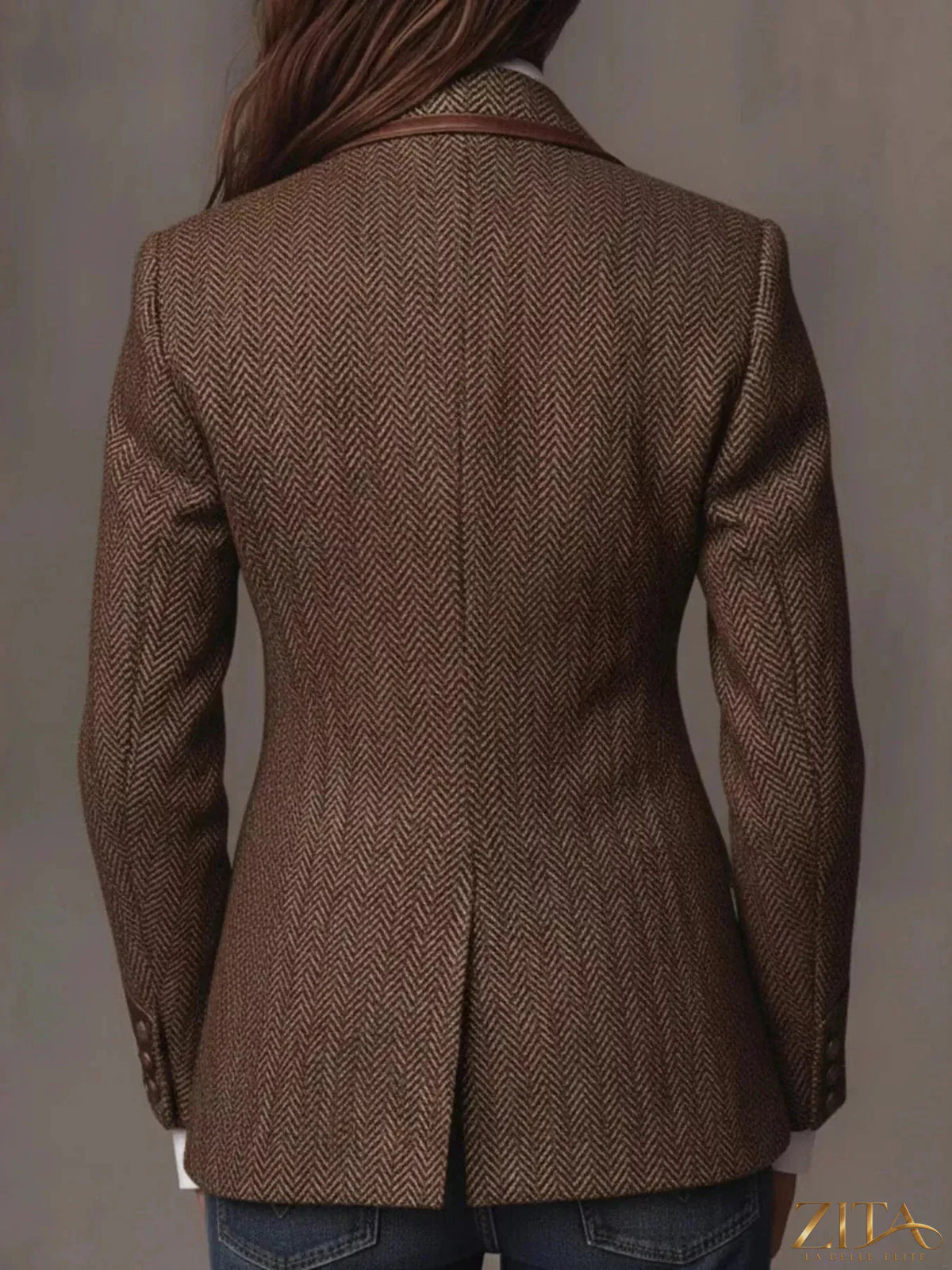 Plus size Zita La Belle Elite slim fit blazer with lapel collar, full size, tailored for a sleek, professional look.
